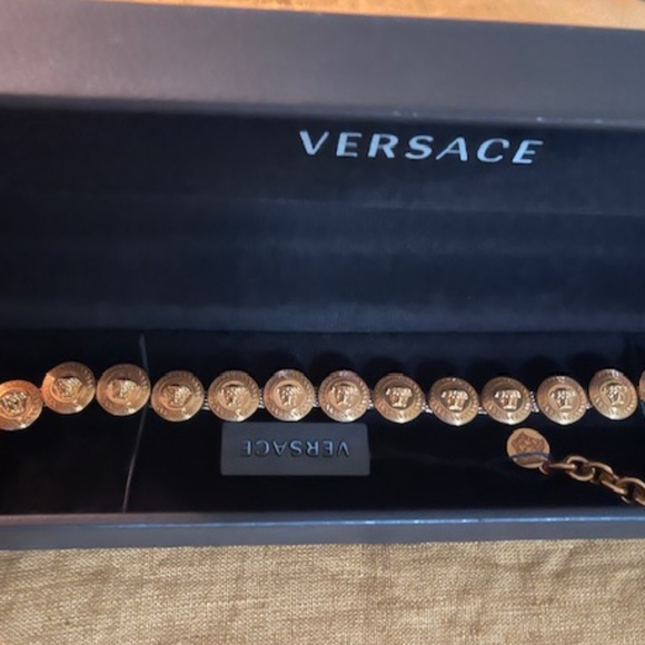 Versace Tribute Medusa Choker Necklace - NWT - Picture 1 of 11
